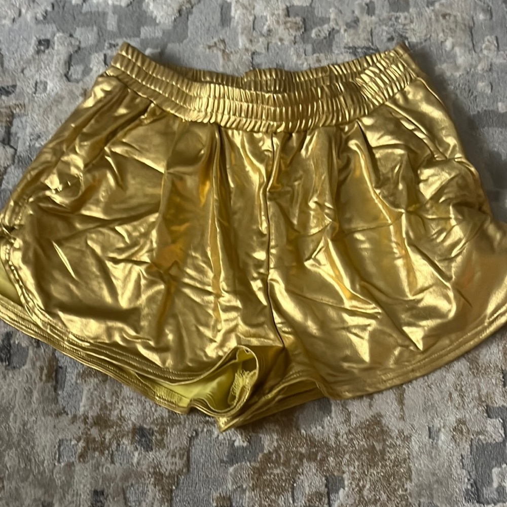 Gold shorts size small with pockets